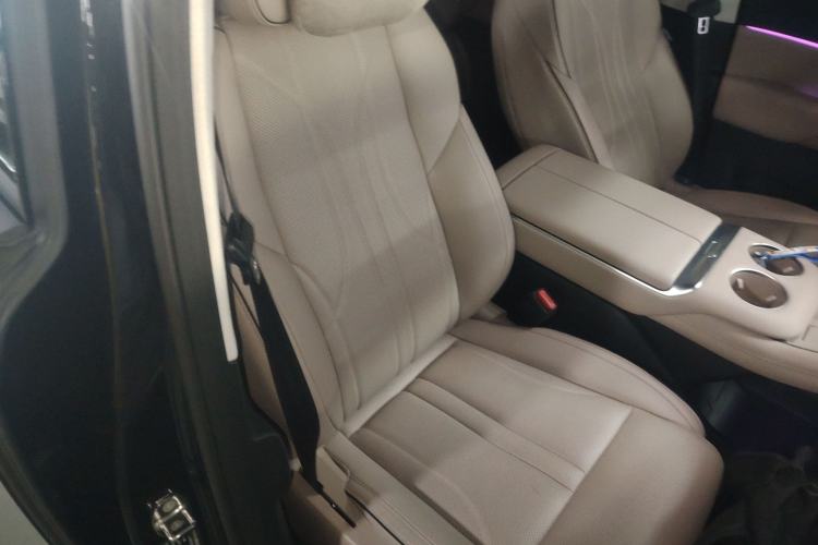 Used XPeng X9 2024 702 Ultra-Long Range Pro