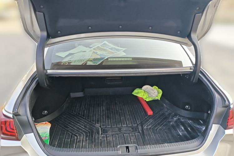 Used Lexus ES 2018 260 Excellence Edition China VI Standard Trunk