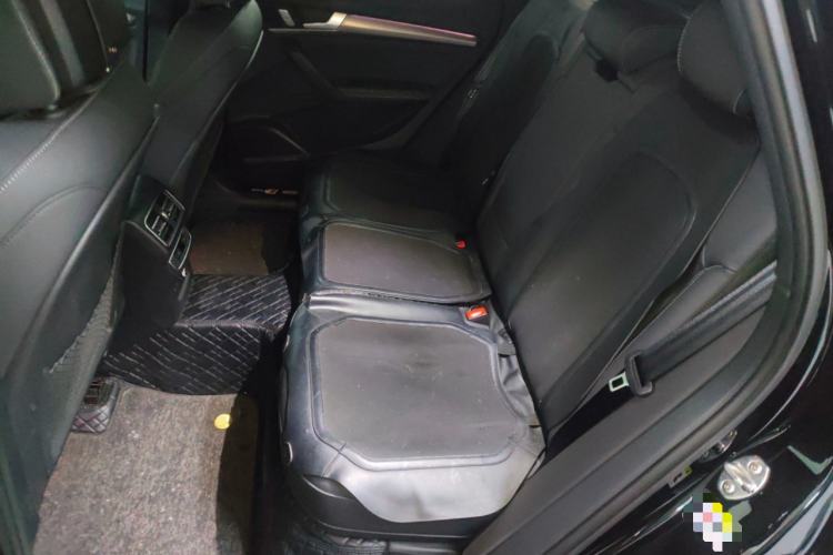 Used Audi Q5L 2024 45 TFSI Luxury Dynamic Model Left Rear Seat