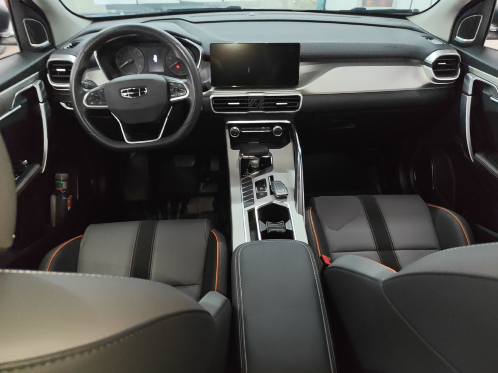 Geely Auto Coolray 2024 1.5T DCT Longteng Edition — снимка 12