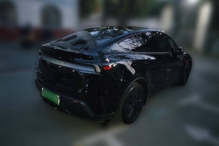 Used Tesla Model Y 2025 Rear-Wheel-Drive Version