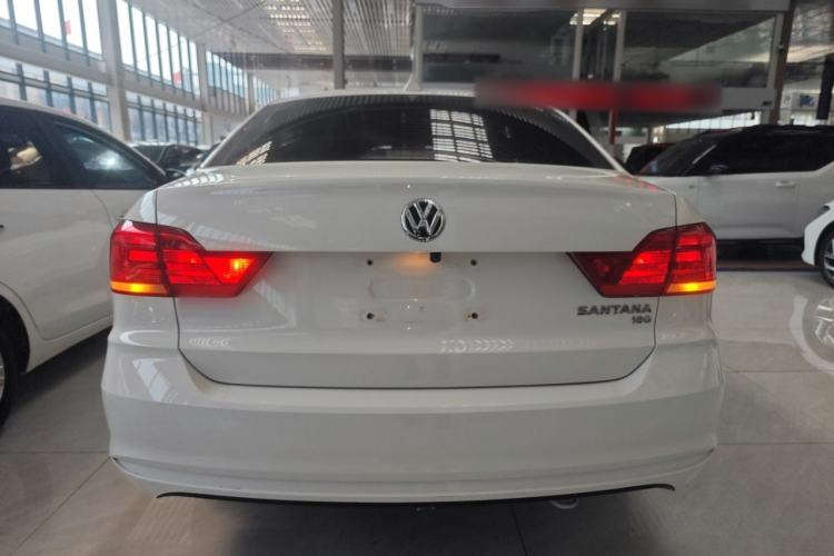 Used Volkswagen Santana 2016 1.6L Manual Fashion Edition Rear