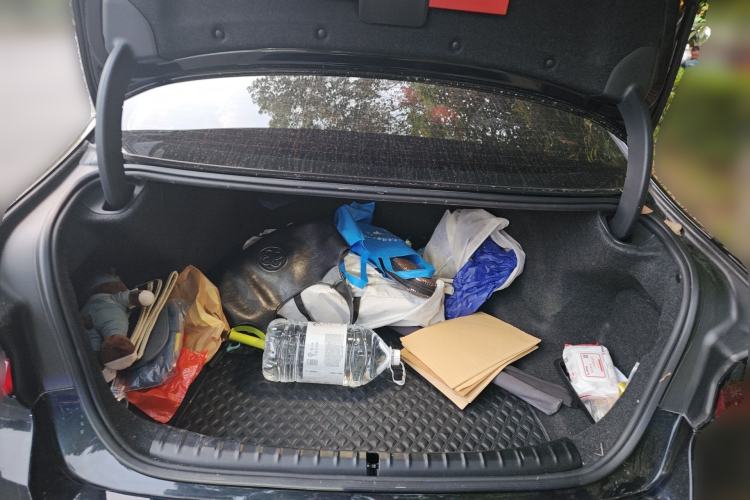 Used BMW 5 Series 2022 Second Facelift 525Li M Sport Package Trunk