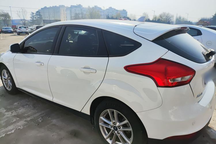 Used Ford Focus 2017 Hatchback 1.6L Automatic Fashion Edition Smart Drive Version