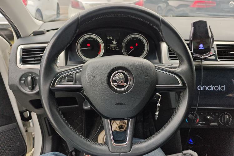 Used Skoda Rapid 2018 1.4L Manual Comfort Edition Steering Wheel