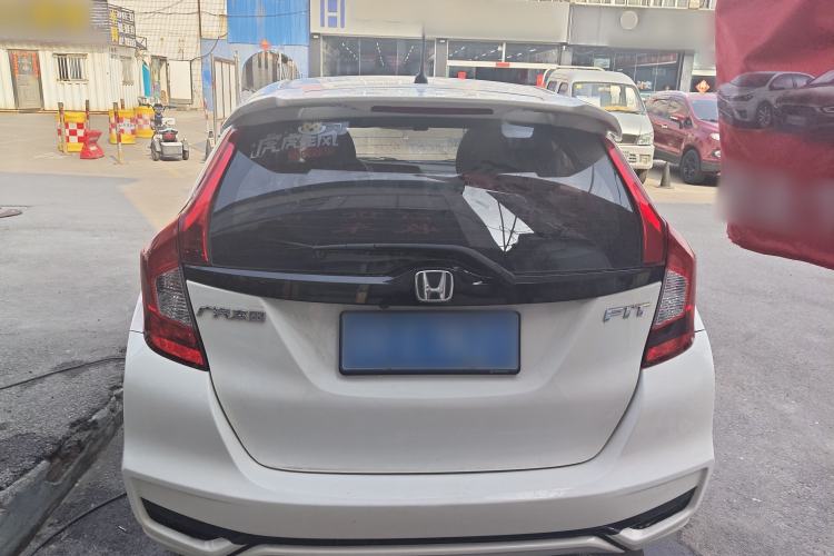 Used Honda Fit 2018 1.5L CVT Comfort Sunroof Version