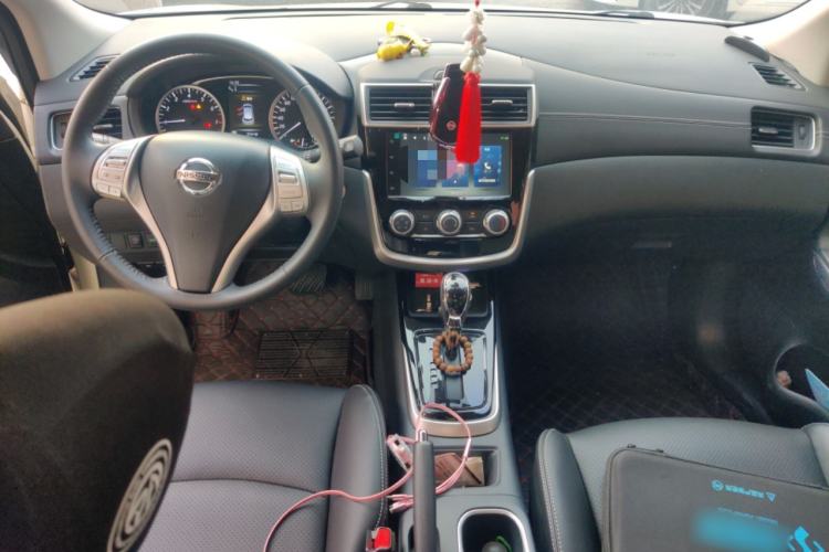 Used Nissan Tiida 2021 1.6L CVT Smart Drive Edition Center Console