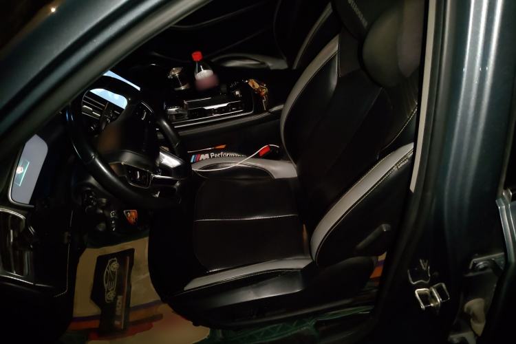 Used Roewe i6 MAX New Energy 2020 1.5T PHEV Cool & Stylish Skyroof Edition Left Front Seat