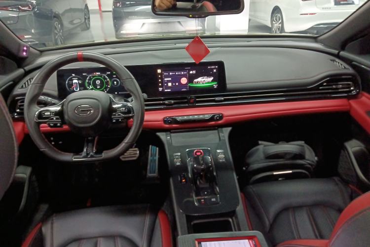 Used GAC Trumpchi EMPOW 2021 270T DCT J16 Version Center Console