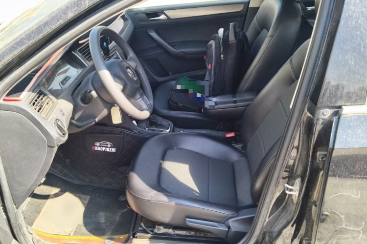 Used Volkswagen Santana 2015 1.6L Automatic Comfort Edition Left Front Seat