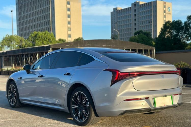 Used NETA S 2023 All-Electric 520 km Range Rear-Drive Version