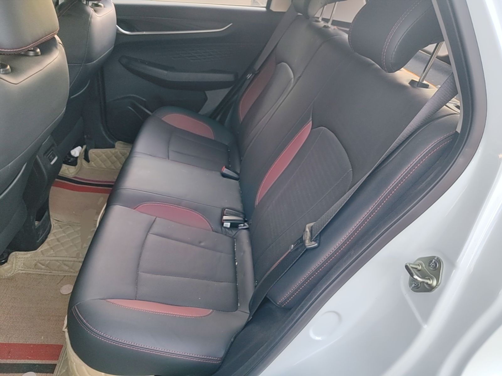 Geely Auto Vision X3 2021 PRO 1.5L CVT Deluxe Model — снимка 20