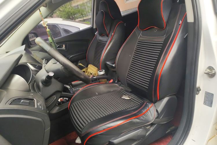 Used Hyundai ix35 2012 2.0L Automatic Two-Wheel Drive Elite Edition GLS
