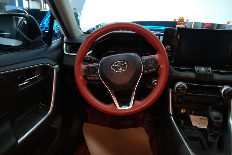 Used Toyota RAV4 2022 2.0L CVT Two-Wheel Drive Fashion Edition