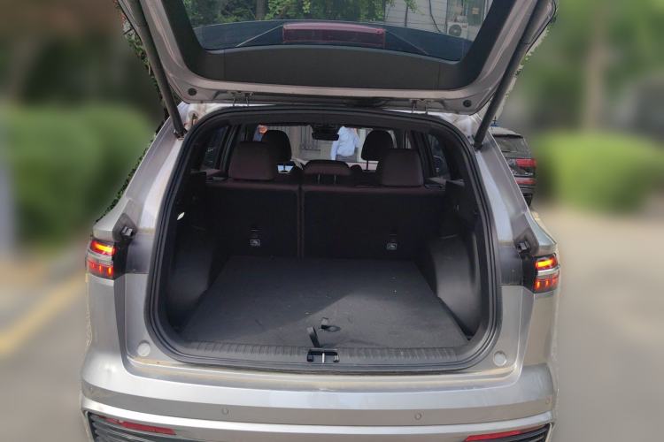 Used Geely Auto Monjaro L 2024 2.0TD High-Power Automatic Two-Wheel Drive Yunqi Version