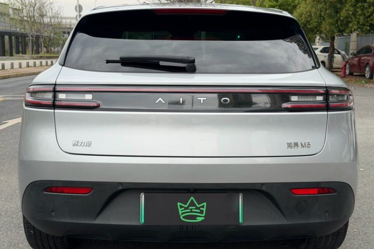 Used Hima AITO M5 2022 Extended-Range Four-Wheel Drive Performance Version
