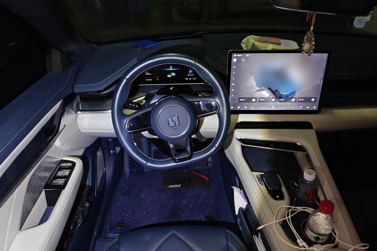 Used Zeekr 001 2023 WE Edition 100 kWh Steering Wheel