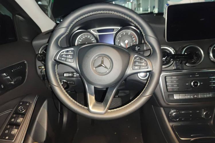 Used Mercedes-Benz GLA 2017 GLA 200 Sport Edition