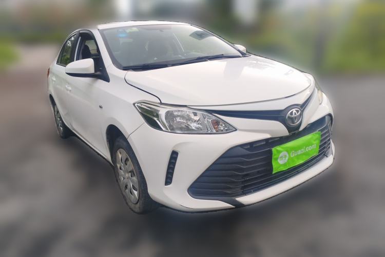Used Toyota Vios 2017 1.5L CVT Innovation Edition Front Right 45 Deg