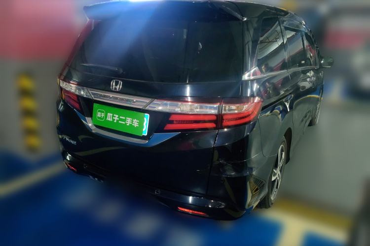 Used Honda Odyssey 2015 Updated Version 2.4L Smart Edition