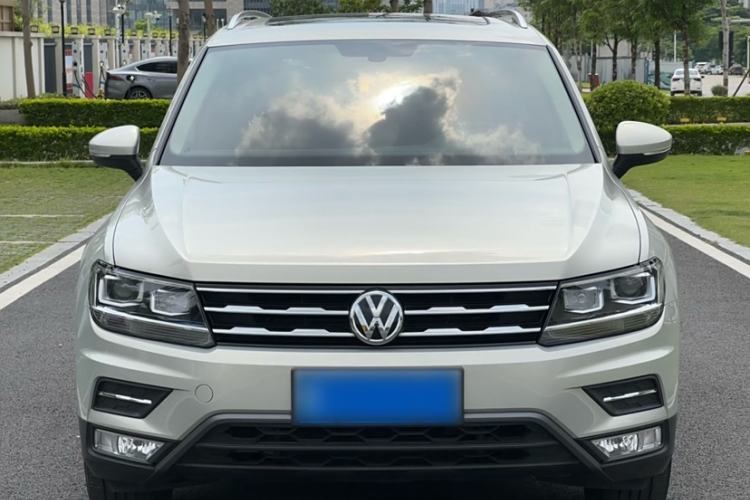 Used Volkswagen Tiguan L 2018 330TSI Automatic Two-Wheel Drive Luxury Edition