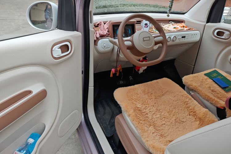 Used Bestune Pony 2026 Model 222km Shining Horse Driver Seat