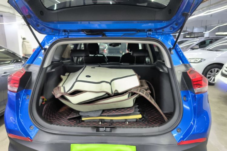 Used Chevrolet Trax 2022 Encore RS 1.5T CVT CoolMAX Trunk