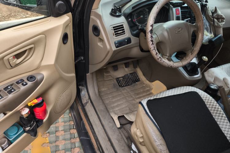 Used Hyundai Tucson 2009 2.0L Manual Two-Wheel Drive Fashion Edition