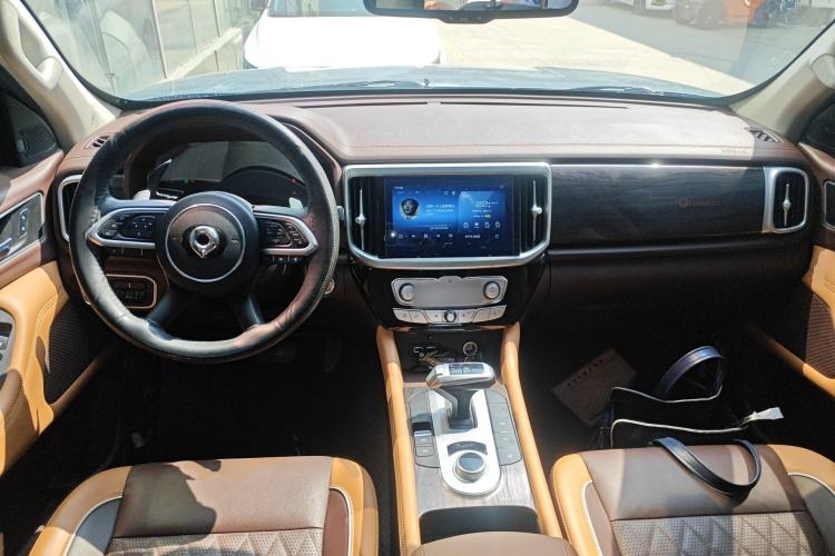 Used Great Wall Poer 2021 2.0T Global Version Automatic Gasoline 4x4 Prestige Standard Box with Trailer Capability GW4C20B