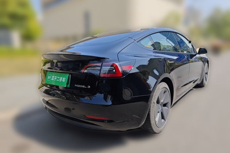 Used Tesla Model 3 2022 Rear-Wheel-Drive Version Rear Right 45 Deg