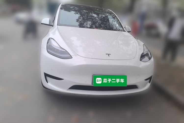 Used Tesla Model Y 2023 Rear-Wheel-Drive Version
