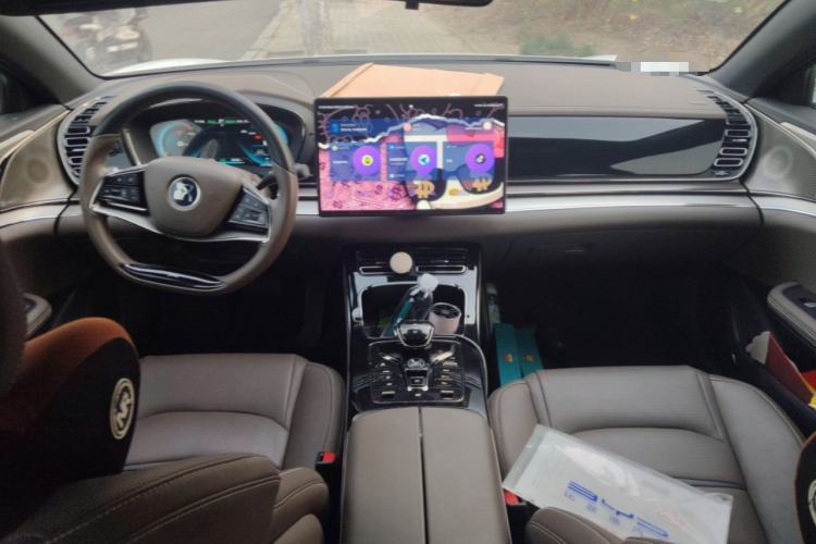 Used BYD Han 2020 EV Long-Range Luxury Model
