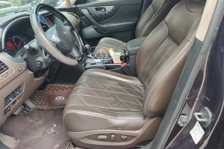 Used Infiniti FX 2011 FX35 Supreme Edition
