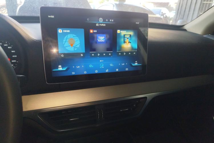 Used BYD Tang 2019 2.0T Automatic SmartConnect Luxury Edition 5 Seats China VI Standard