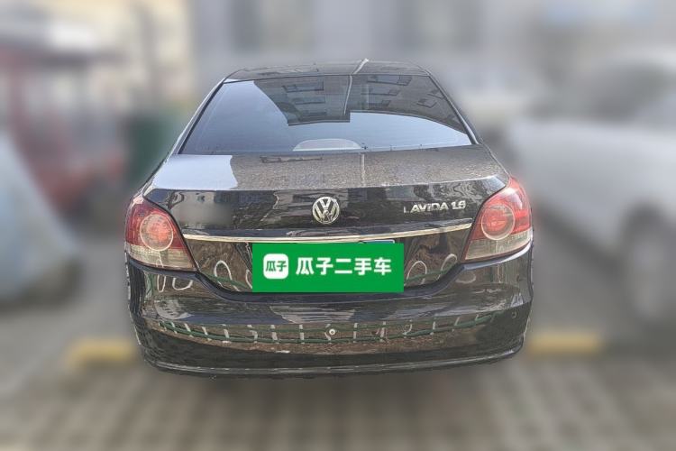 Used Volkswagen Lavida 2011 1.6L Automatic Premium Edition