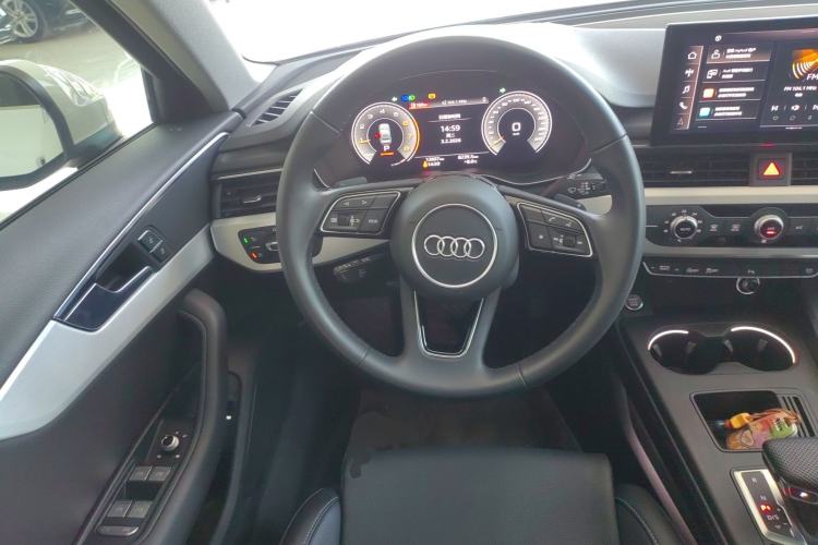 Used Audi A4L 2024 40 TFSI Fashion Dynamic Model
