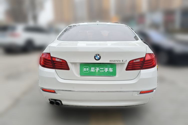 Used BMW 5 Series 2014 525Li Luxury Design Package
