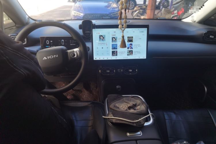 Used AION UT 2025 330 Starlight Edition