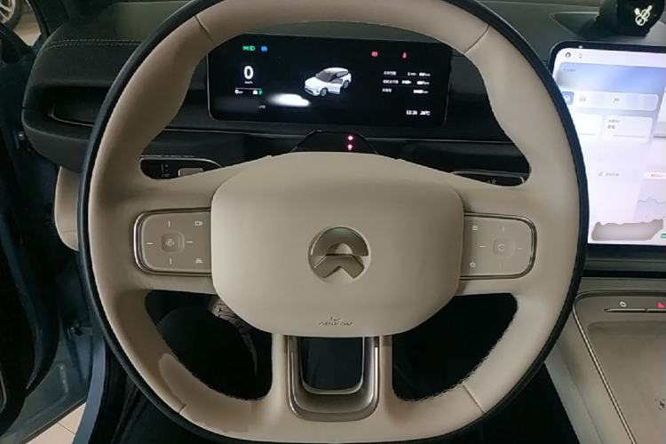 Used Nio ES6 2025 75 kWh
