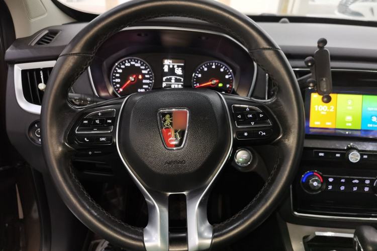 Used Roewe RX5 2018 20T Two-Wheel Drive Automatic Flagship Edition
