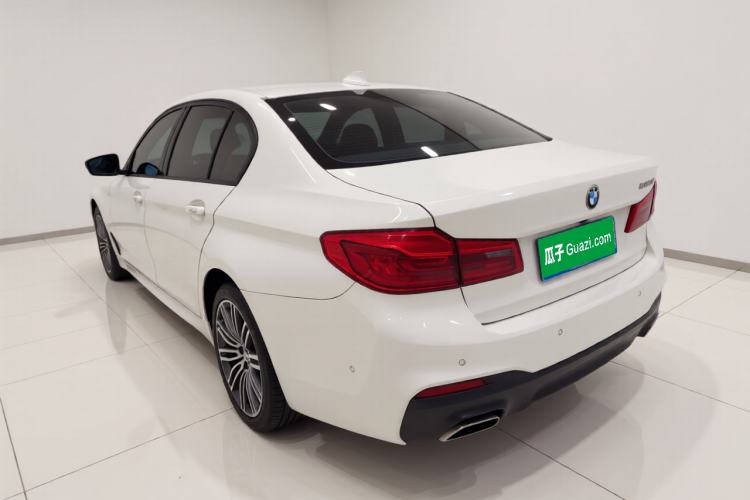 Used BMW 5 Series 2018 Restyled 530Li Leading Edition M Sport Package
