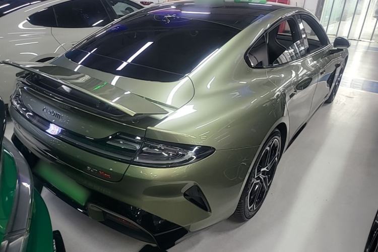 Used Xiaomi Auto SU7 2024 Four-Wheel Drive Ultra-Long Range Advanced Intelligent Driving Max Edition