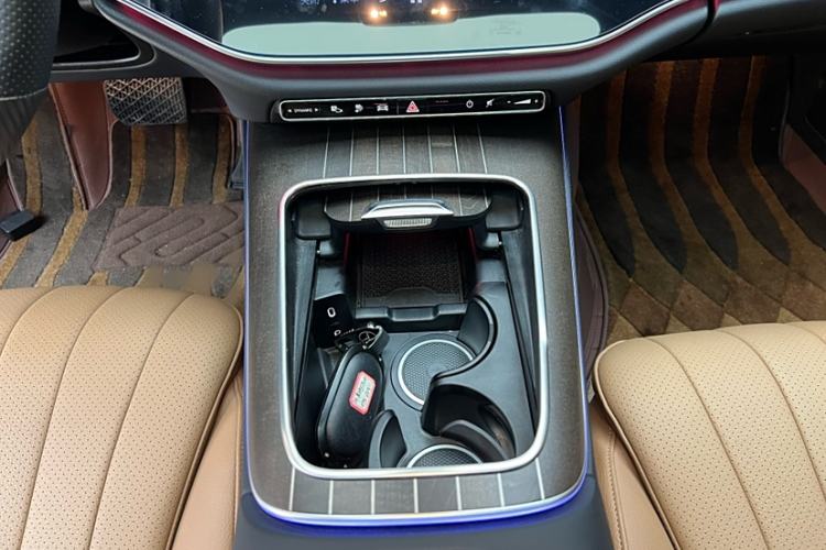 Used Mercedes-Benz E-Class New Energy 2024 E 350 e L Plug-in Hybrid Sedan