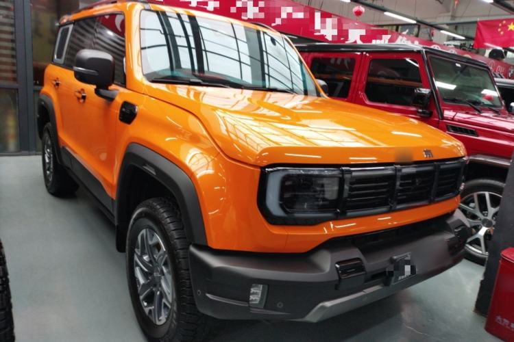 Used BAIC Off-Road BJ40 2024 2.0T All-New Urban Hunter Edition Ultimate Version Front Right 45 Deg