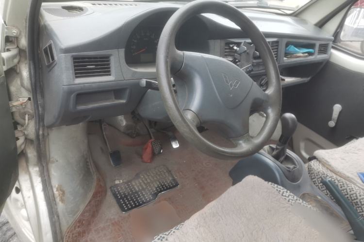 Used Wuling Zhiguang 2010 1.0L Liye Edition
