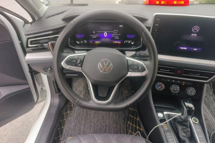 Used Volkswagen Sagitar 2023 300TSI DSG Excellence Edition Steering Wheel