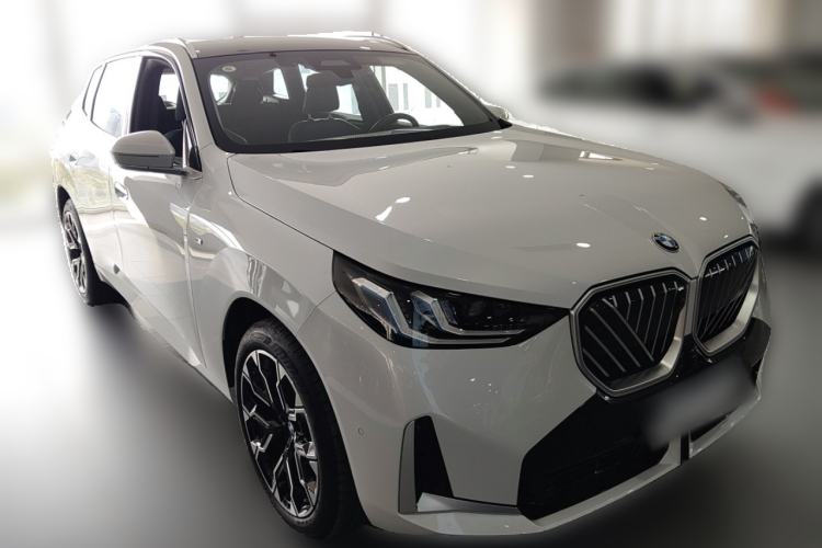 Used BMW X3 2025 xDrive30L Luxury Edition M Sport Package Front Right 45 Deg