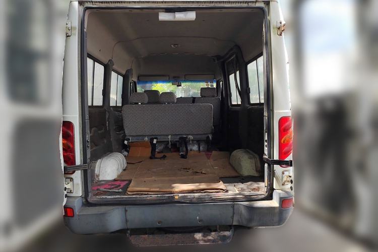 Used Iveco Turin 2009 2.8T-V42 Base Version