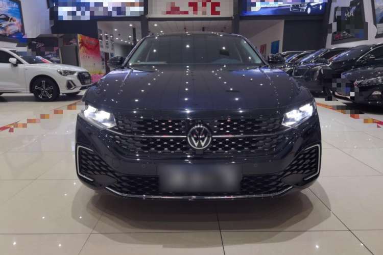 Used Volkswagen Passat 2024 330TSI Starry Elite Edition