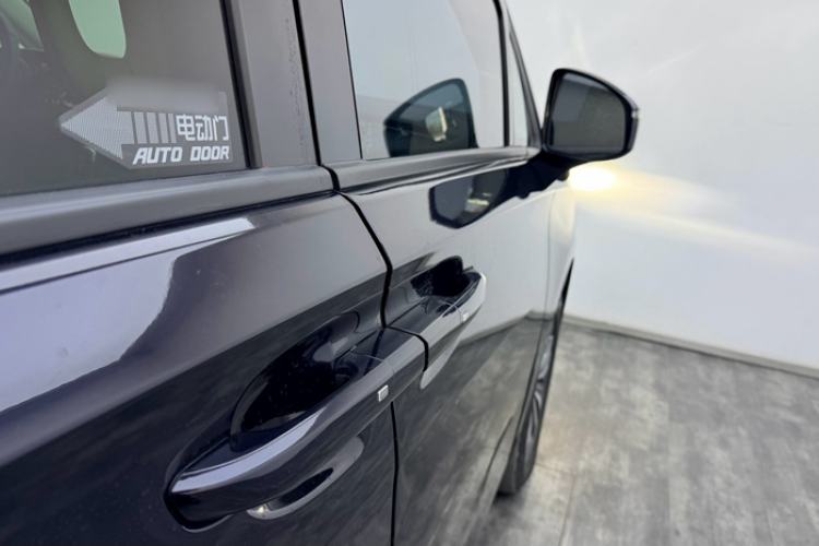 Used Buick GL8 2023 ES Lu Zun Comfort Model
